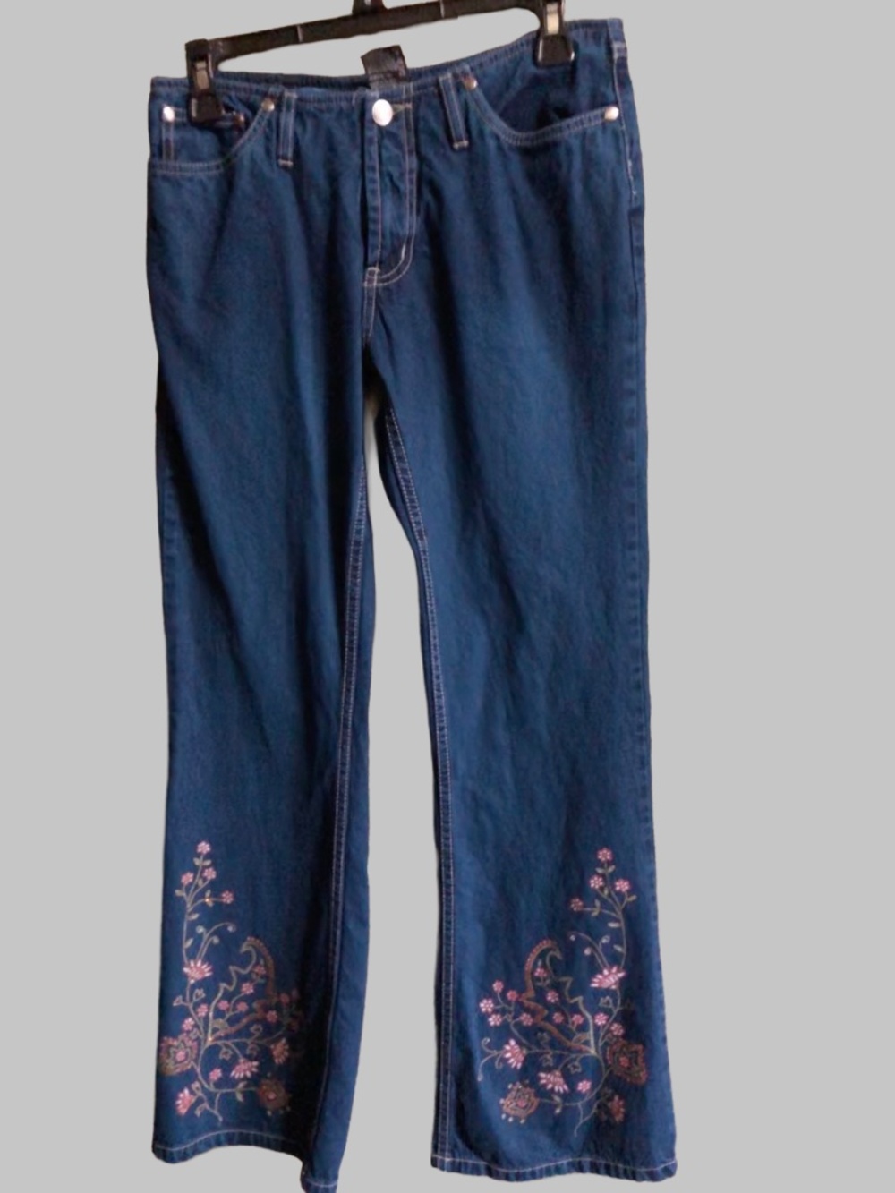 Vintage Y2K No Boundaries Floral Embroidered Jeans